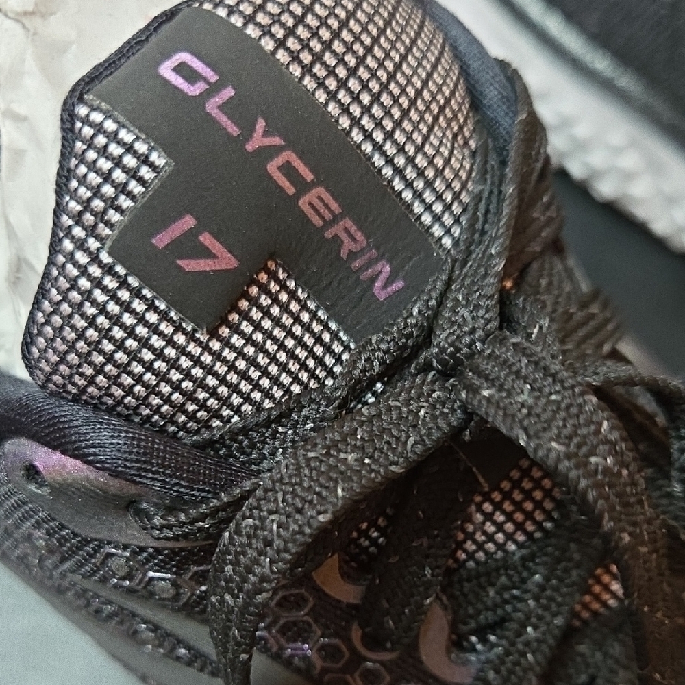 Brooks Glycerin 17 - Picture 8 of 12